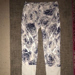 Stella McCartney x Adidas leggings